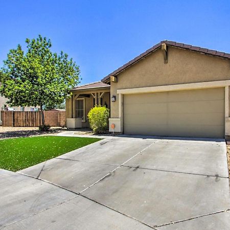 Family-Friendly Goodyear Home With Private Pool Exterior photo
